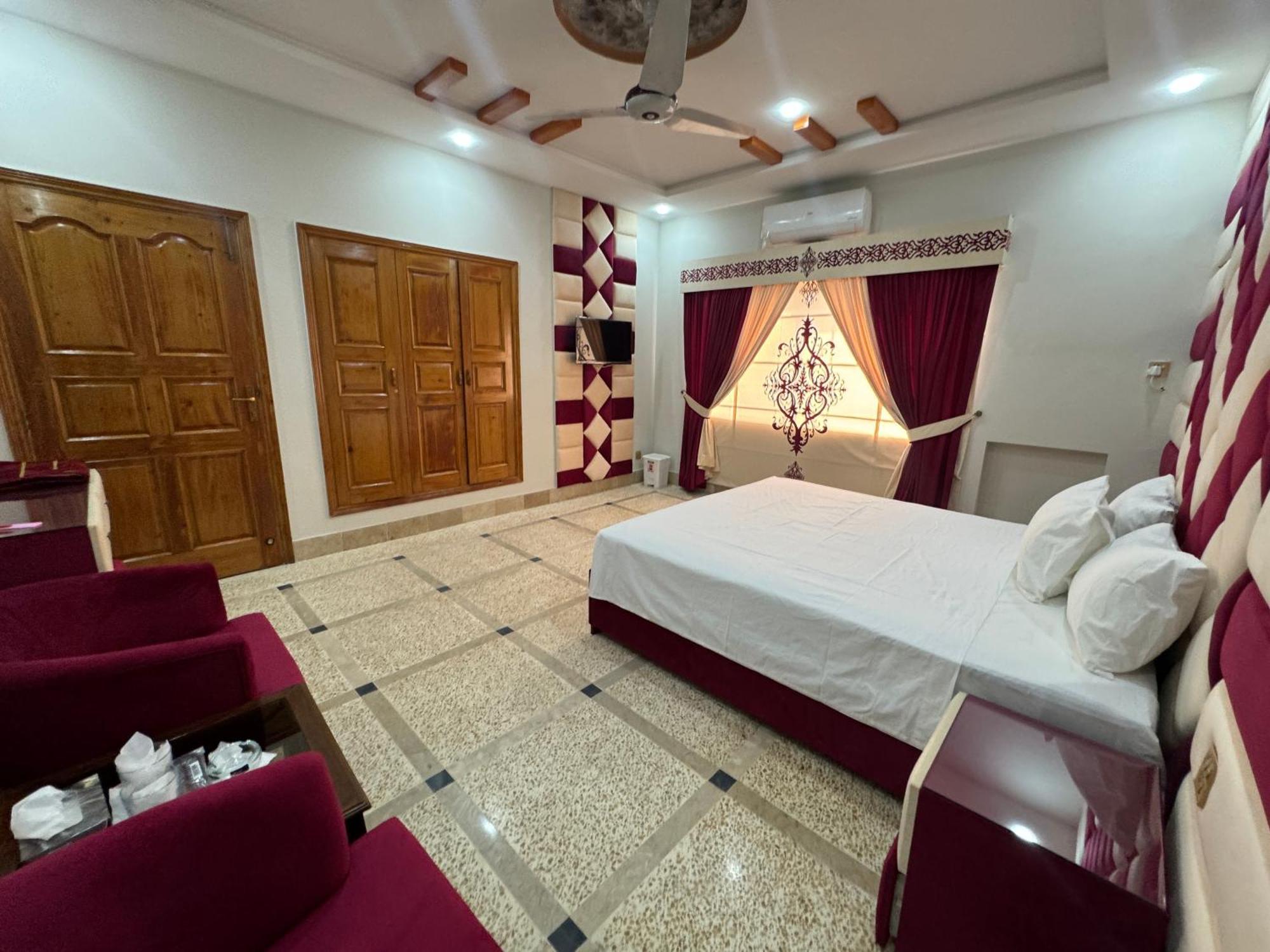 Royal Executive Inn Guest House Islamabad Eksteriør billede